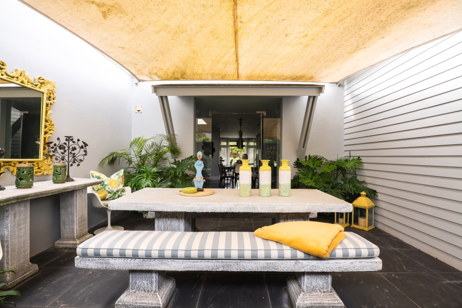 3 Bedroom Property for Sale in Lake Michelle Western Cape